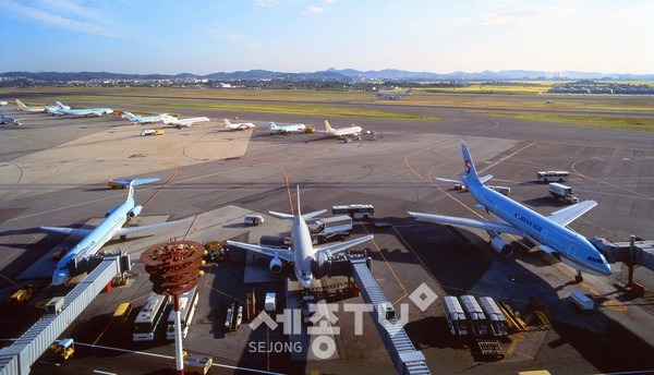 김포공항 전경 (사진제공=강서구청)