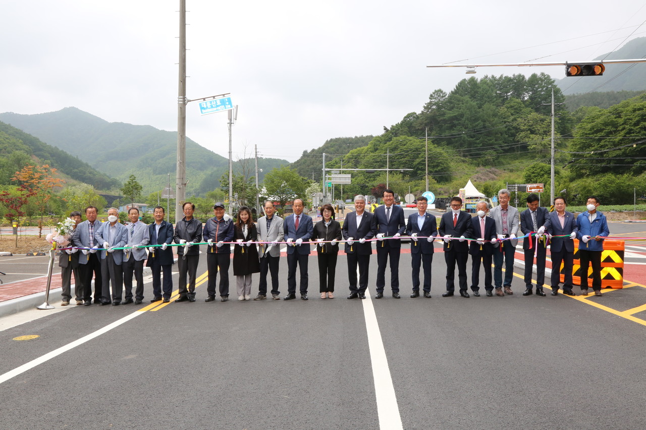 진산네거리 회전교차로 준공식 모습 및 진산네거리 회전교차로 전경