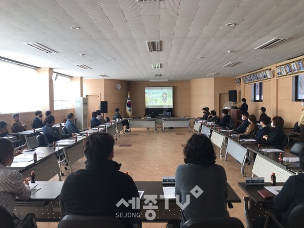 천안시가 18일 병천면 주민참여예산 지역회의에서 ‘찾아가는 예산학교’를 운영하고 있다.(사진=천안시 제공)