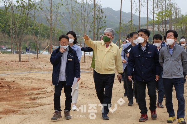 주요 정책사업장을 방문한 문정우 금산군수