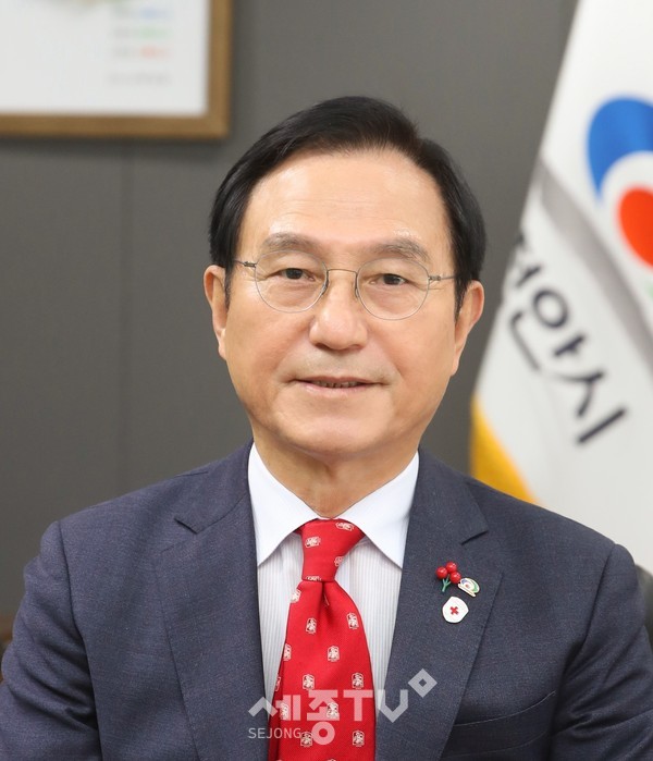 박상돈 천안시장