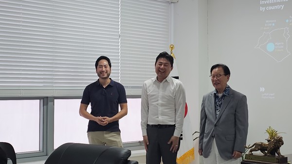 (왼쪽) Han Gust (가운데) 이준배 전 경제부시장