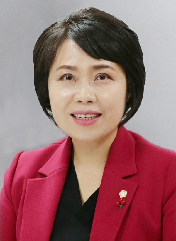 이연희 의원/사진제공=충남도의회