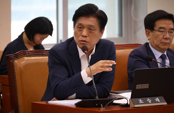 최근 5년 새 현금영수증을 발급치 않은 업체가 늘어 국세청의 엄정한 대응과 근본적인 대책 마련이 시급한 것으로 밝혀졌다. (사진=세종TV DB)