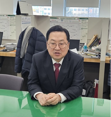 이장우 시장이 대전충남통합 명칭 관련 입장을 밝히고 있다./세종TV=최정현 기자